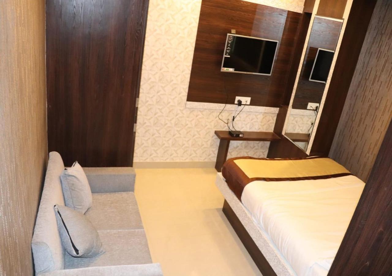 Hotel Angina Kolkata Ngoại thất bức ảnh